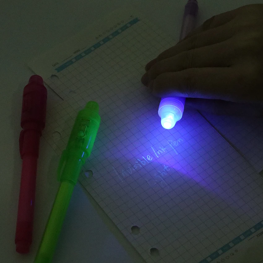 1PC Multifunction Magic LED Lights Invisible Light Pen 2 In 1 UV Black Light Combination Of Creative Stationery Ink Pen Highligh 
1PC Multifunction Magic LED Lights Invisible Light Pen 2 In 1 UV Black Light Combination Of Creative Stationery Ink Pen Highligh