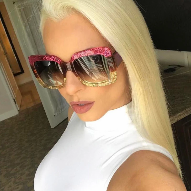 New Women Mirror Sun glasses Vintage Green Red Sun Glasses Female Goggle Eyewear Italy Luxury Brand Oversized Square Sunglasses
New Women Mirror Sun glasses Vintage Green Red Sun Glasses Female Goggle Eyewear Italy Luxury Brand Oversized Square Sunglasses