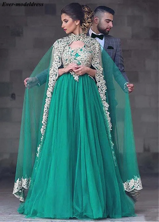 Green Muslim Evening Dresses Long 2019 With Tulle Cape Gold Lace Appliques A-Line Middle East Prom Party Gown Robe De Soiree
Green Muslim Evening Dresses Long 2019 With Tulle Cape Gold Lace Appliques A-Line Middle East Prom Party Gown Robe De Soiree