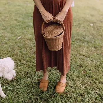 Handmade Rattan Bamboo Bag Hollow Out Women Ribbon Bucket Handbags Beach Straw Shoulder Crossbody Bags For Women Ladies
Handmade Rattan Bamboo Bag Hollow Out Women Ribbon Bucket Handbags Beach Straw Shoulder Crossbody Bags For Women Ladies