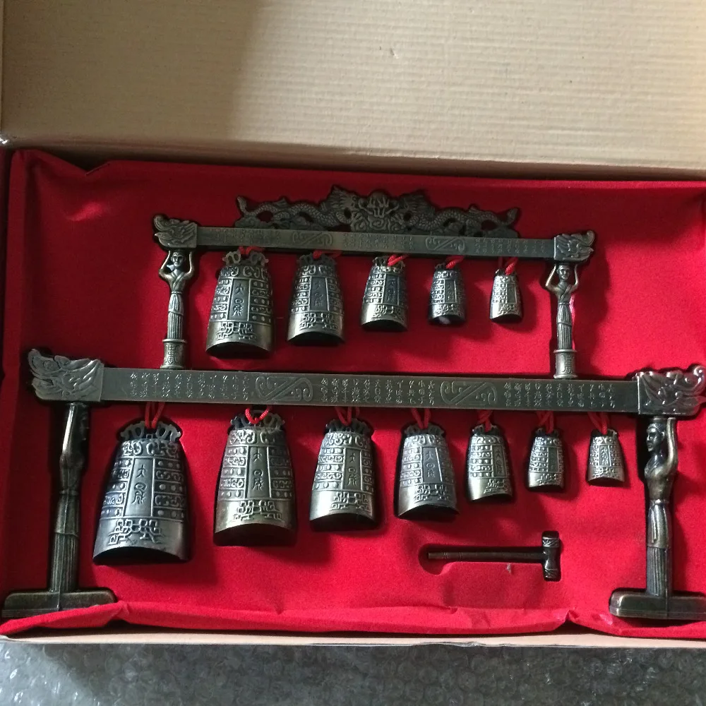 Brass bells Chinese Tibet dragon glockenspiel Chimes in ancient Chinese musical instrument metal handicraft
Brass bells Chinese Tibet dragon glockenspiel Chimes in ancient Chinese musical instrument metal handicraft