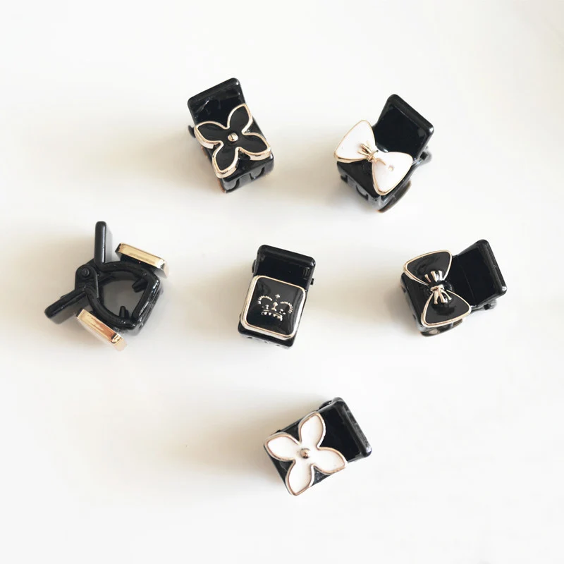 Graceful 2019 New Arrival Exquesite Black 6 Models Flower Unique Clip Retro Allergy Free Girls Hair Claws Headwear Party Gifts
Graceful 2019 New Arrival Exquesite Black 6 Models Flower Unique Clip Retro Allergy Free Girls Hair Claws Headwear Party Gifts