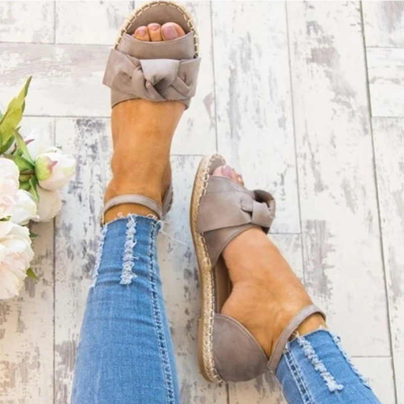 Women Sandals Plus Size 35-43 Flat Sandals Fashion Bowknot Summer Shoes Women Peep Toe Casual Shoes Buckle Strap Sandales Femme
Women Sandals Plus Size 35-43 Flat Sandals Fashion Bowknot Summer Shoes Women Peep Toe Casual Shoes Buckle Strap Sandales Femme