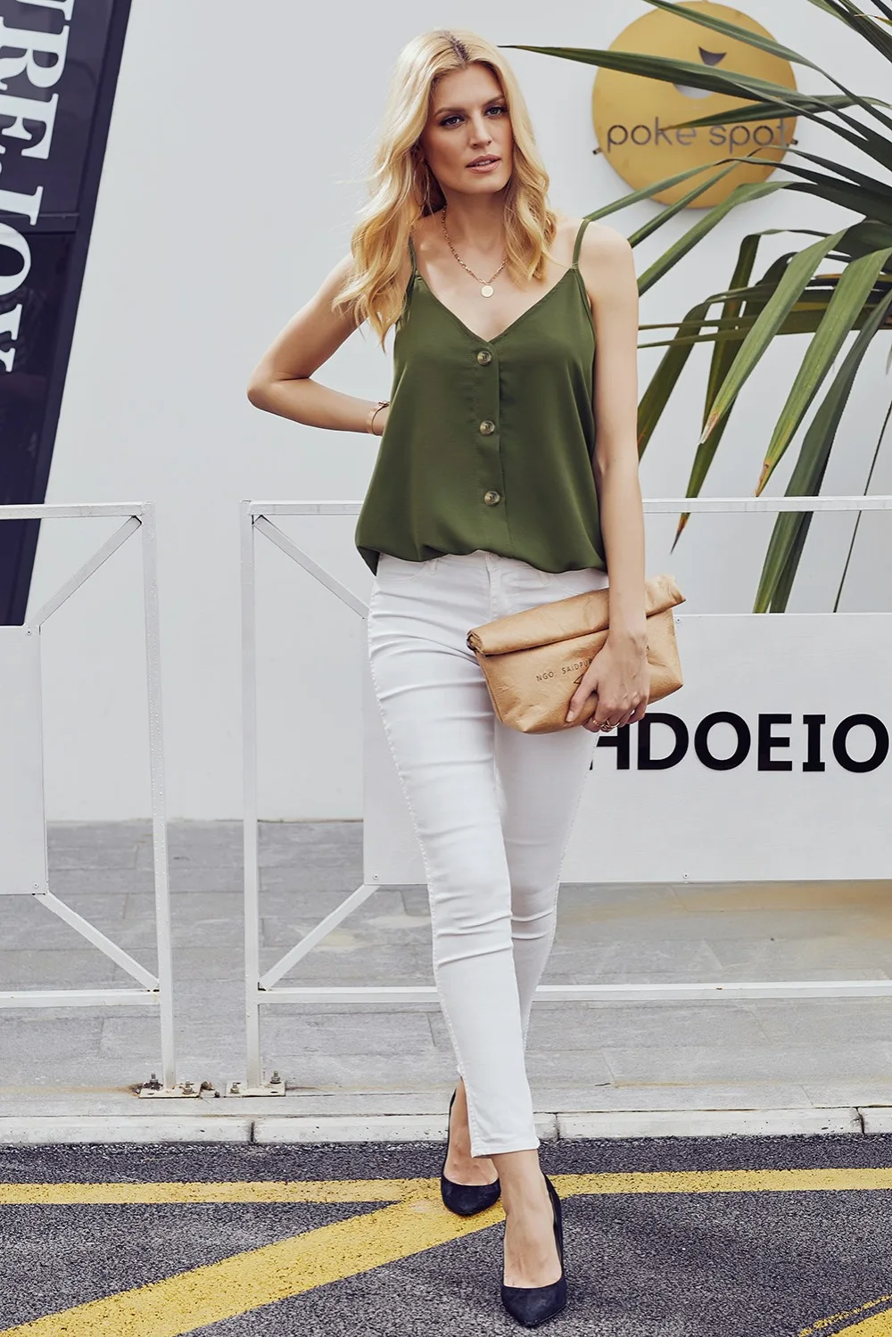 Green-Spaghetti-Strap-Buttoned-Tank-Top-LC251835-9-8