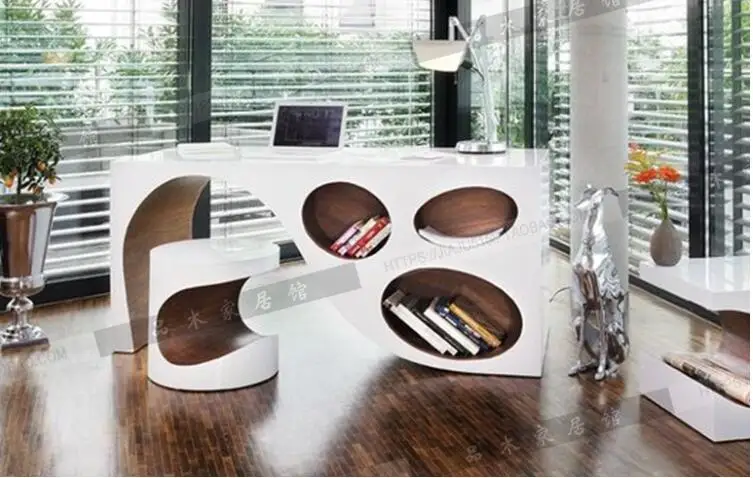 New creative desk simple fashion baking lacquer desk desk manager desk computer table customization
New creative desk simple fashion baking lacquer desk desk manager desk computer table customization