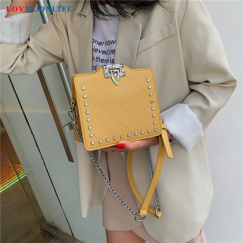 Luxury Women Leather Handbags Black Chain Fashion Designer Messenger Crossbody Bags For Summer Yellow Small Bag On The Shoulder
Luxury Women Leather Handbags Black Chain Fashion Designer Messenger Crossbody Bags For Summer Yellow Small Bag On The Shoulder