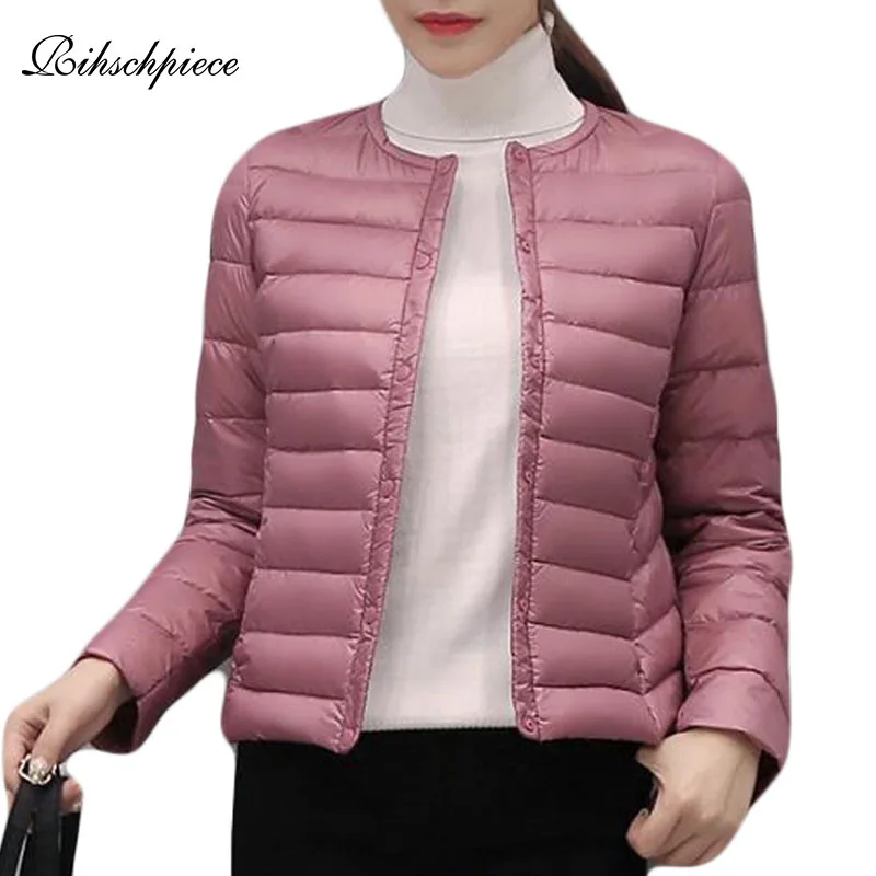 Rihschpiece 2018 Winter Short Ultra light Down Jacket Women Plus Size 3XL Duck Down Coat Spring Black Puffer Jackets RZF1502
Rihschpiece 2018 Winter Short Ultra light Down Jacket Women Plus Size 3XL Duck Down Coat Spring Black Puffer Jackets RZF1502