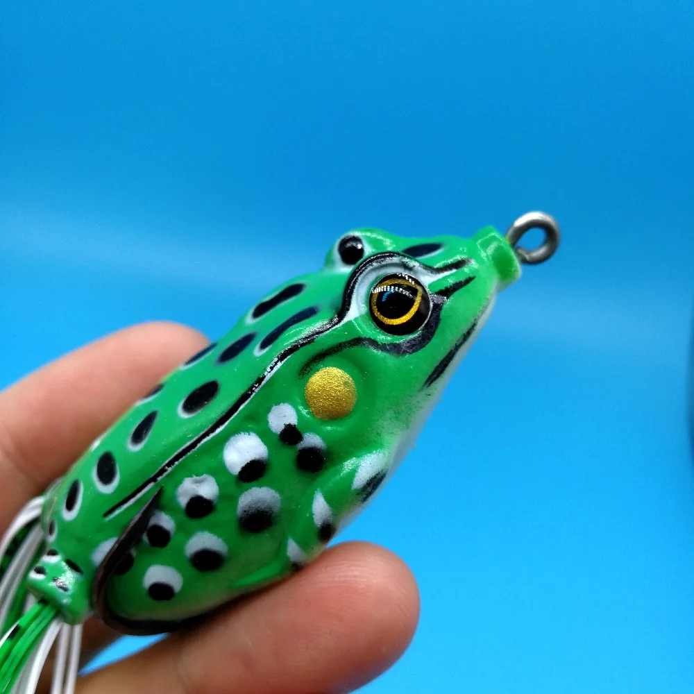 HOOFISH 5PCS+1BOX/LOT TOP water frog fishing lure 13.5g/55mm Snakehead and Bass killer soft lure fishing bait
HOOFISH 5PCS+1BOX/LOT TOP water frog fishing lure 13.5g/55mm Snakehead and Bass killer soft lure fishing bait