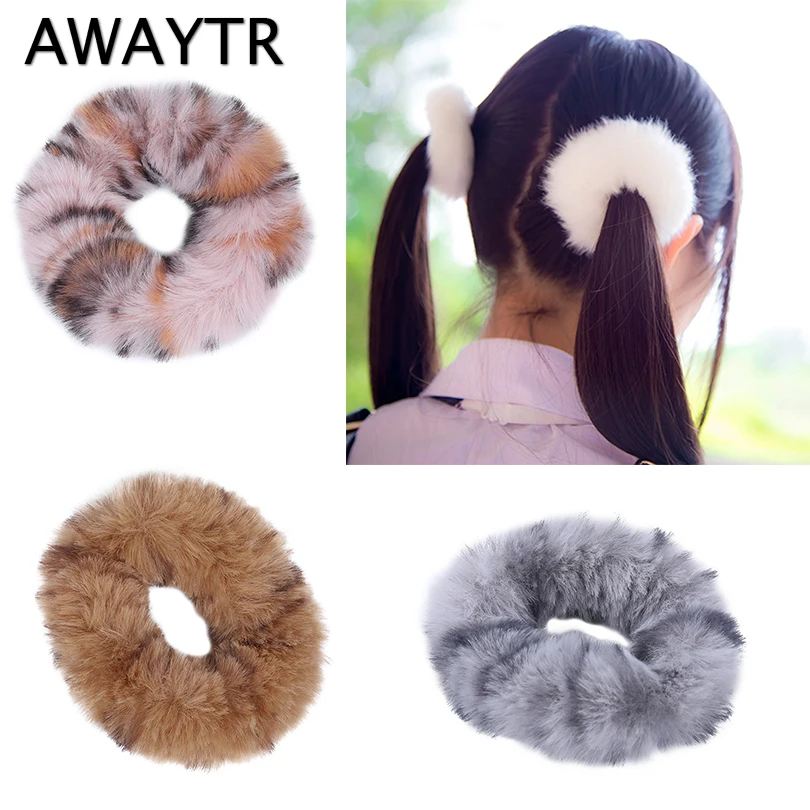 AWAYTR New Leopard Print Soft Plush Fur Scrunchies Girls Eastic Hair Band Rubber Hair Rope Women Hair Accessories Hair Ties
AWAYTR New Leopard Print Soft Plush Fur Scrunchies Girls Eastic Hair Band Rubber Hair Rope Women Hair Accessories Hair Ties