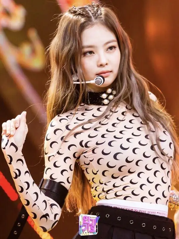 Kpop Blackpink 2019 Long Sleeves T-shirt Same Paragraph Moon Pattern 3D Printing Sexy Tshirt Harajuku Kawaii New Style Clothes
Kpop Blackpink 2019 Long Sleeves T-shirt Same Paragraph Moon Pattern 3D Printing Sexy Tshirt Harajuku Kawaii New Style Clothes