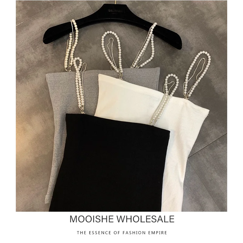 2019 Spring Summer Women Camis New Pearl Drill Strip Shoulder Strap Small Woman Sexy Vest Strap Female
2019 Spring Summer Women Camis New Pearl Drill Strip Shoulder Strap Small Woman Sexy Vest Strap Female
