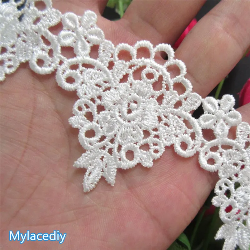 5 yard Ivory Polyester Flower Handmade Embroidered Fabric Lace Edge Trim Applique Ribbon DIY Sewing Craft Decoration
5 yard Ivory Polyester Flower Handmade Embroidered Fabric Lace Edge Trim Applique Ribbon DIY Sewing Craft Decoration