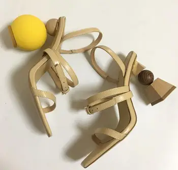 Women Gladiator Sandals Summer Formal Dress Pumps Femme Ladies Valentine Shoes Yellow Ball Block High Heels Sandalias
Women Gladiator Sandals Summer Formal Dress Pumps Femme Ladies Valentine Shoes Yellow Ball Block High Heels Sandalias