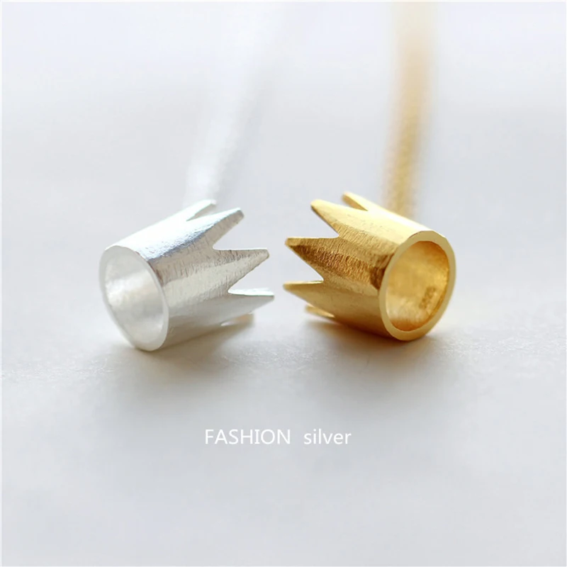 XIYANIKE S925 Sterling Silver Simple Imperial Crown Necklace Fashion Pendant Engagement Jewelry For Girl New Products VNS8482
XIYANIKE S925 Sterling Silver Simple Imperial Crown Necklace Fashion Pendant Engagement Jewelry For Girl New Products VNS8482