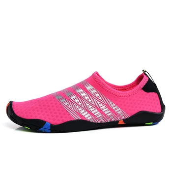 2019 Hot Sale Men Aqua Shoes Summer Breathable Non Slip Five Toe Shoes High Quality Indoor Yoga Unisex Couple Footwear
2019 Hot Sale Men Aqua Shoes Summer Breathable Non Slip Five Toe Shoes High Quality Indoor Yoga Unisex Couple Footwear