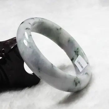 Certified Grade "A" Natural Green Jadeite Jade Bracelet Bangle style Fine jewe Noble 100% Natural jade 6.02
Certified Grade "A" Natural Green Jadeite Jade Bracelet Bangle style Fine jewe Noble 100% Natural jade 6.02