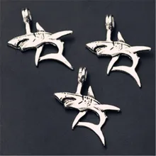 WKOUD 6pcs Silver Plated Great White Shark Charm Alloy Pendants For Necklace Bracelets DIY Metal Jewellery Handmade A1022
WKOUD 6pcs Silver Plated Great White Shark Charm Alloy Pendants For Necklace Bracelets DIY Metal Jewellery Handmade A1022