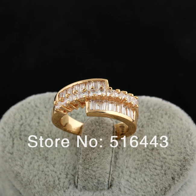 Upscale Bridal RingBrand Jewelry Full Big Cubic Zirconia 18K Gold Engagement Wedding Lines Rings for Women A958
Upscale Bridal RingBrand Jewelry Full Big Cubic Zirconia 18K Gold Engagement Wedding Lines Rings for Women A958