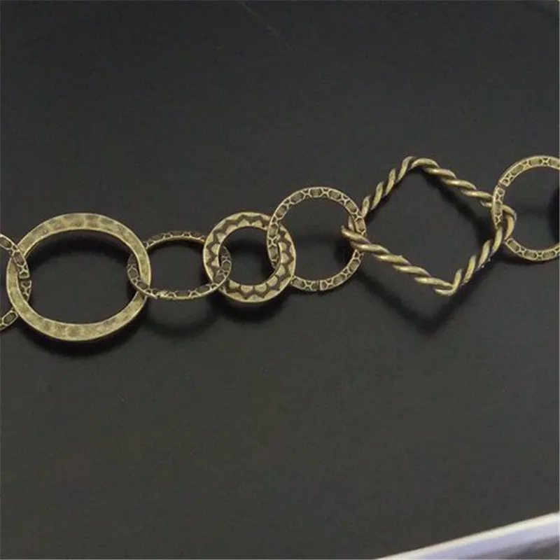 Wholesale Antique Bronze Plated Jewelry Material Chain Fit Jewelry Making Metal Zinc Alloy End Product Chains Wholesale
Wholesale Antique Bronze Plated Jewelry Material Chain Fit Jewelry Making Metal Zinc Alloy End Product Chains Wholesale