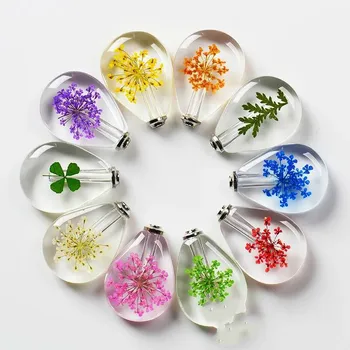 50pcs/lot Real natural dried flower vial pendant screw cap Creative charms perfume oil bottle pendant name on rice jewelry jars
50pcs/lot Real natural dried flower vial pendant screw cap Creative charms perfume oil bottle pendant name on rice jewelry jars
