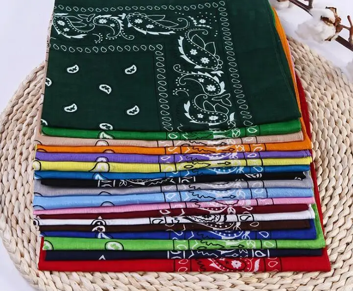 600PC Unisex Hip Hop Black Paisley Bandana Headwear Hair Band Scarf Neck Wrist Wrap Band Headtie Square scarf
600PC Unisex Hip Hop Black Paisley Bandana Headwear Hair Band Scarf Neck Wrist Wrap Band Headtie Square scarf