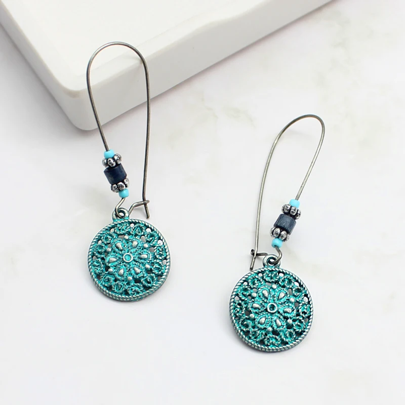 Round Vintage Engraved Design Pendant Earrings Simple Punk Style Patterned Alloy Bohemian Folk Style Hook Earrings
Round Vintage Engraved Design Pendant Earrings Simple Punk Style Patterned Alloy Bohemian Folk Style Hook Earrings