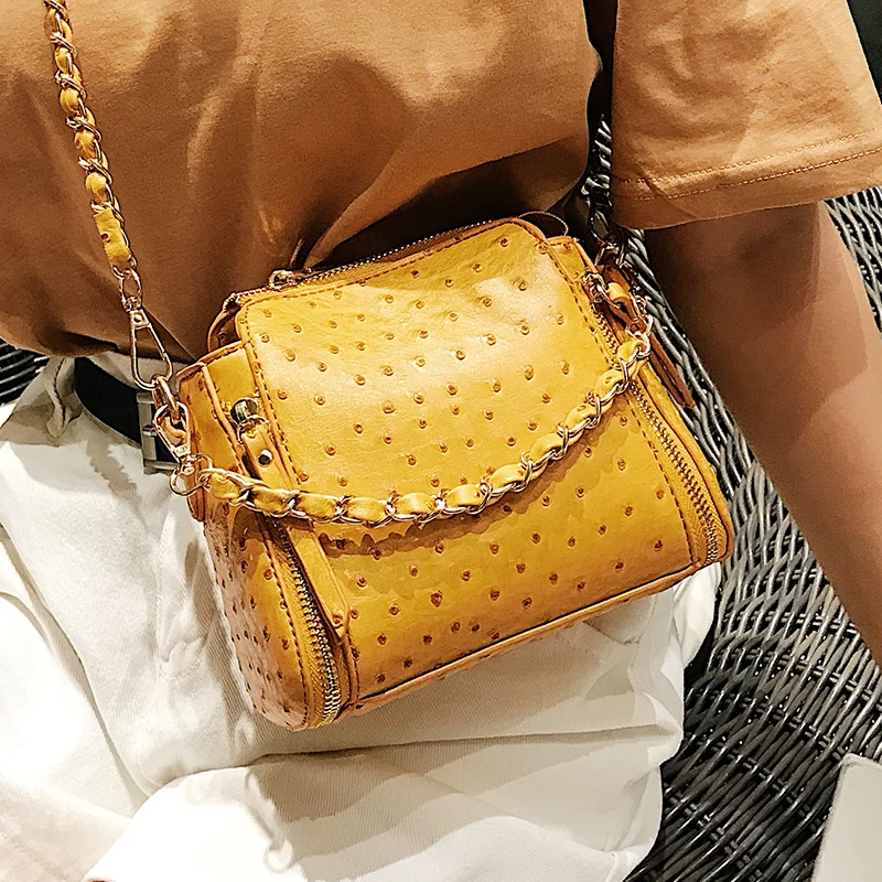 Bucket women Chain side zipper bag small ladies shoulder luxury fashion spot leather crossbody handbag messenger designer female
Bucket women Chain side zipper bag small ladies shoulder luxury fashion spot leather crossbody handbag messenger designer female