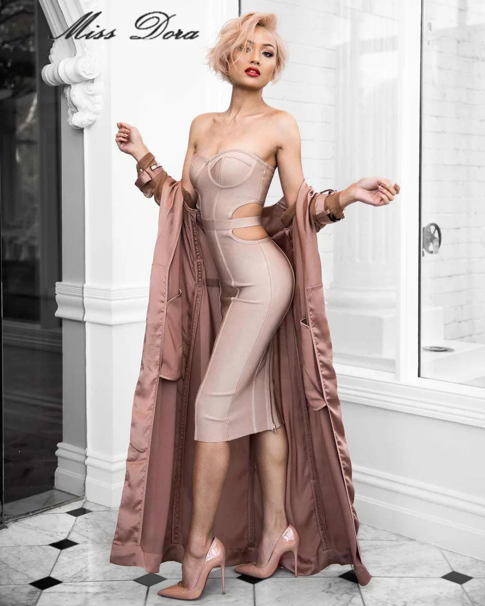 New Autumn beige Pink Strapless Off Shoulder cut out Sexy Bodycon runway dress Lady Evening Prom Club party Dress 2016 Vestidos
New Autumn beige Pink Strapless Off Shoulder cut out Sexy Bodycon runway dress Lady Evening Prom Club party Dress 2016 Vestidos