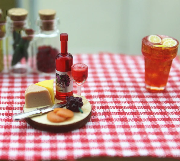 1:12 dollhouse miniature Mini Wine steak Meal candy food Kitchen toy match for forest animal family New collectible Gift
1:12 dollhouse miniature Mini Wine steak Meal candy food Kitchen toy match for forest animal family New collectible Gift