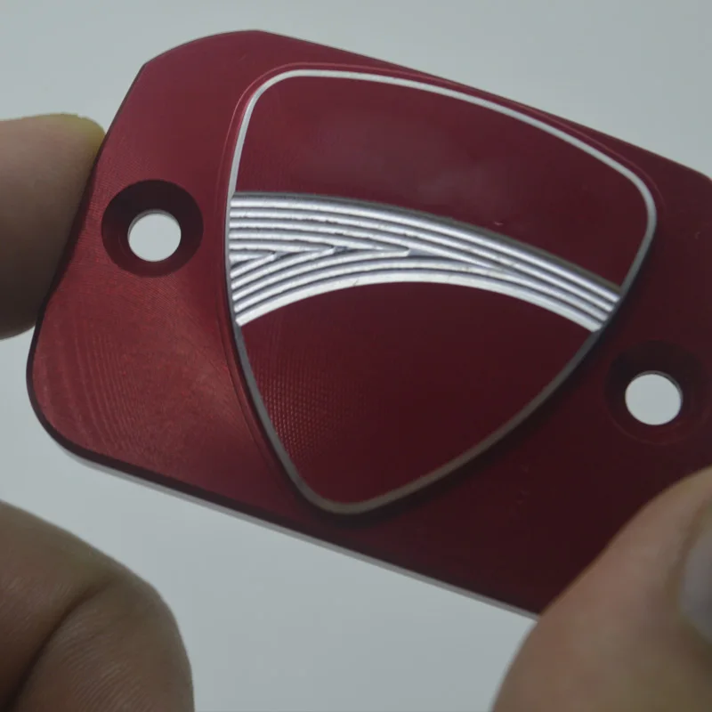 Nuoxintr Motorcycle Front Brake Fluid Reservoir Cap Cover Motorcycle Accessories For DUCATI Sixty2 16-17 Scrambler 400
Nuoxintr Motorcycle Front Brake Fluid Reservoir Cap Cover Motorcycle Accessories For DUCATI Sixty2 16-17 Scrambler 400