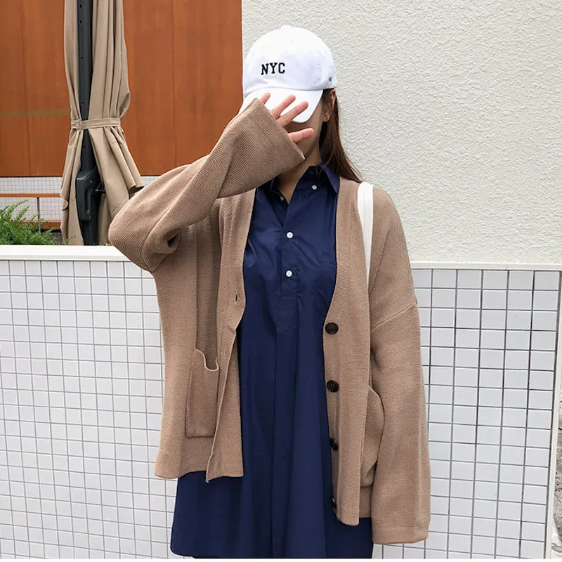 Women New Knit Cardigan Long Sleeve Loose short Cardigan Women Spring Outerwear Solid color Cardigan Sweater Female jacket
Women New Knit Cardigan Long Sleeve Loose short Cardigan Women Spring Outerwear Solid color Cardigan Sweater Female jacket