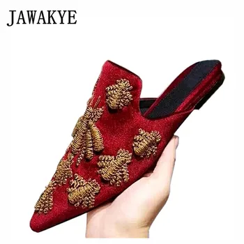 Fashion Animal Prints Embroidery Velvet Flat Slippers Women Covered Pointy Toe Summer Outdoor Slipper Slip On Flat Shoes Women
Fashion Animal Prints Embroidery Velvet Flat Slippers Women Covered Pointy Toe Summer Outdoor Slipper Slip On Flat Shoes Women