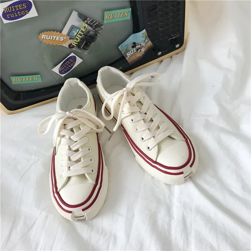 QWEDF Women Fashion White Shoes Sneakers Outdoor Skateboarding Shoes for Female Sports Shoes Soft 2019 New N3-47
QWEDF Women Fashion White Shoes Sneakers Outdoor Skateboarding Shoes for Female Sports Shoes Soft 2019 New N3-47