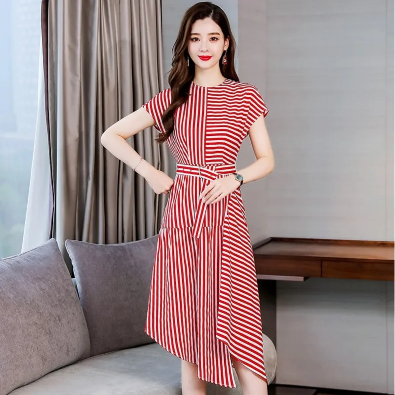 2XL New Fashion Hot 2019 Retro Striped Party Casual T Shirt Dress with belt Summer Women Slim dresses Vestidos Cotton Robe Femme
2XL New Fashion Hot 2019 Retro Striped Party Casual T Shirt Dress with belt Summer Women Slim dresses Vestidos Cotton Robe Femme