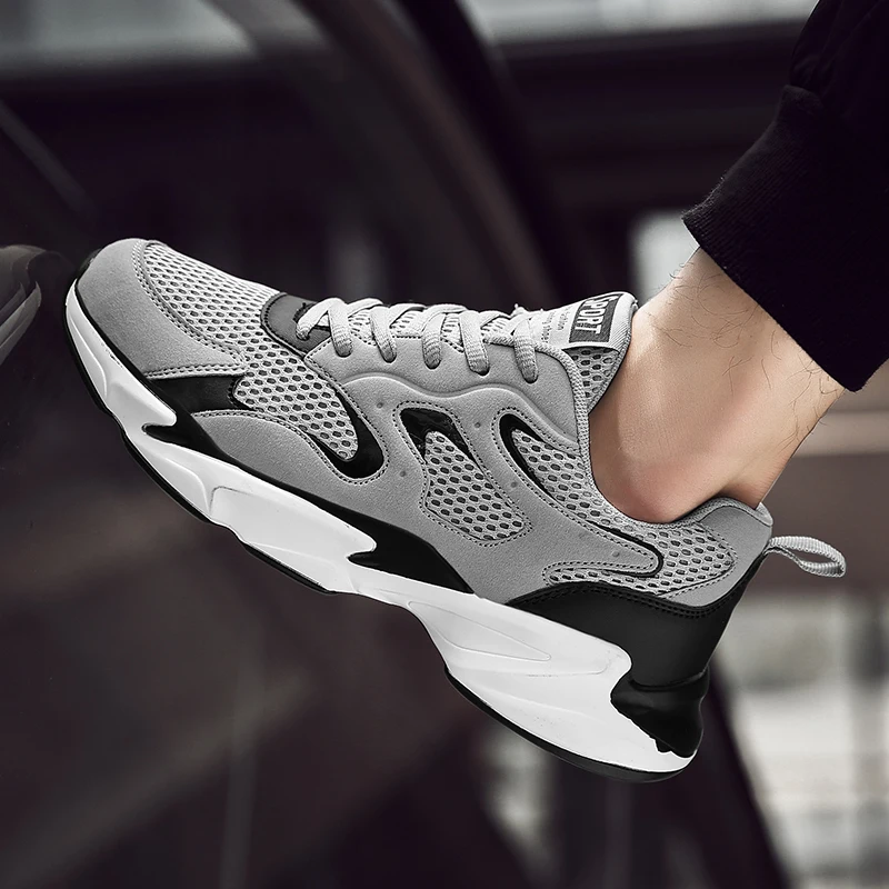 New Men's Sports Shoes Trend Light Breathable Adult Running Shoes Brand Lace-up Non-slip Men Sneakers Soft Bottom Zapatos Hombre
New Men's Sports Shoes Trend Light Breathable Adult Running Shoes Brand Lace-up Non-slip Men Sneakers Soft Bottom Zapatos Hombre