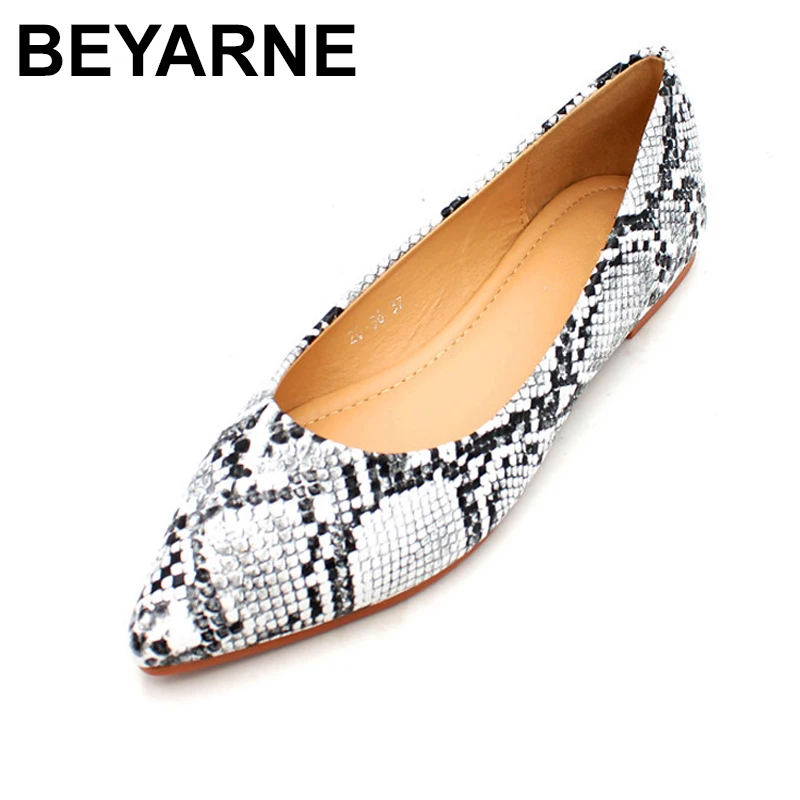 BEYARNENew Arrival Spring /Autumn Women's Loafers Women Flat Heel Shoes Snake Print Slip-On Pointed Toe Causal Shoe Flats Zapato
BEYARNENew Arrival Spring /Autumn Women's Loafers Women Flat Heel Shoes Snake Print Slip-On Pointed Toe Causal Shoe Flats Zapato