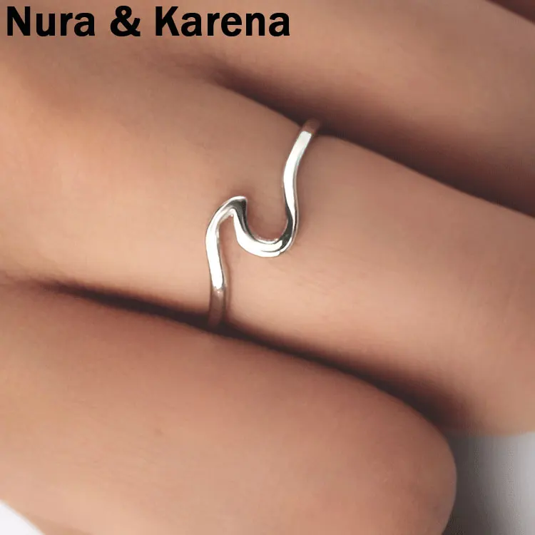 Fashion Silver Color Rings Set For Women Jewelry Simple Design Square Zircon Bridal Wedding Engagement Ring Bijoux QJ9
Fashion Silver Color Rings Set For Women Jewelry Simple Design Square Zircon Bridal Wedding Engagement Ring Bijoux QJ9
