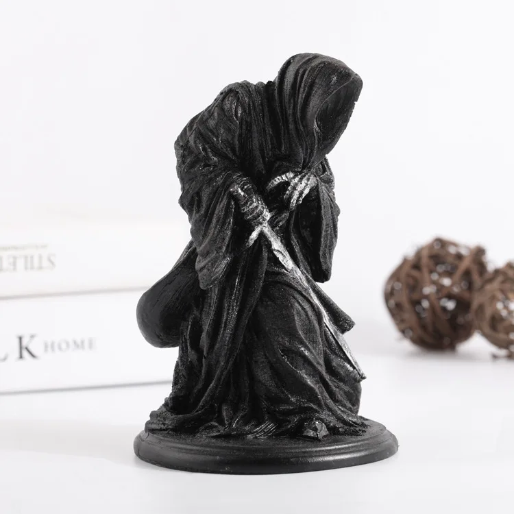 Ringwraith The Lord Of Rings Dark Knight Witch King Black Riders Statue Creative Game Model Decoration Mascot Antique Mascot Kids Gift (2)