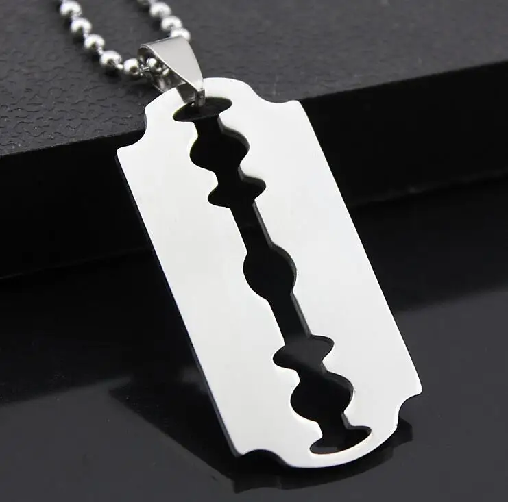 Simple Fashion Silver Cool Stainless Steel Razor Blades Pendant Necklaces Punk Men Jewelry Male Shaver Shape for Men Gift
Simple Fashion Silver Cool Stainless Steel Razor Blades Pendant Necklaces Punk Men Jewelry Male Shaver Shape for Men Gift
