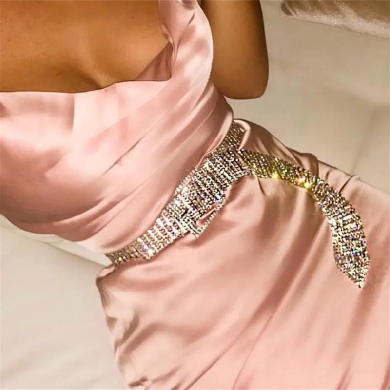 110Cm Luxury Shiny Crystal Wide Belts For Women Twinkle Full Rhinestone Gold Silver Sexy Waist Belt Nightclub Waistband
110Cm Luxury Shiny Crystal Wide Belts For Women Twinkle Full Rhinestone Gold Silver Sexy Waist Belt Nightclub Waistband