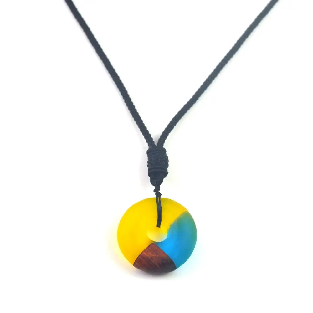 Multi-color Necklace pendant, Vintage hand-made wood resin combination design jewelry, men and women wear necklaces
Multi-color Necklace pendant, Vintage hand-made wood resin combination design jewelry, men and women wear necklaces