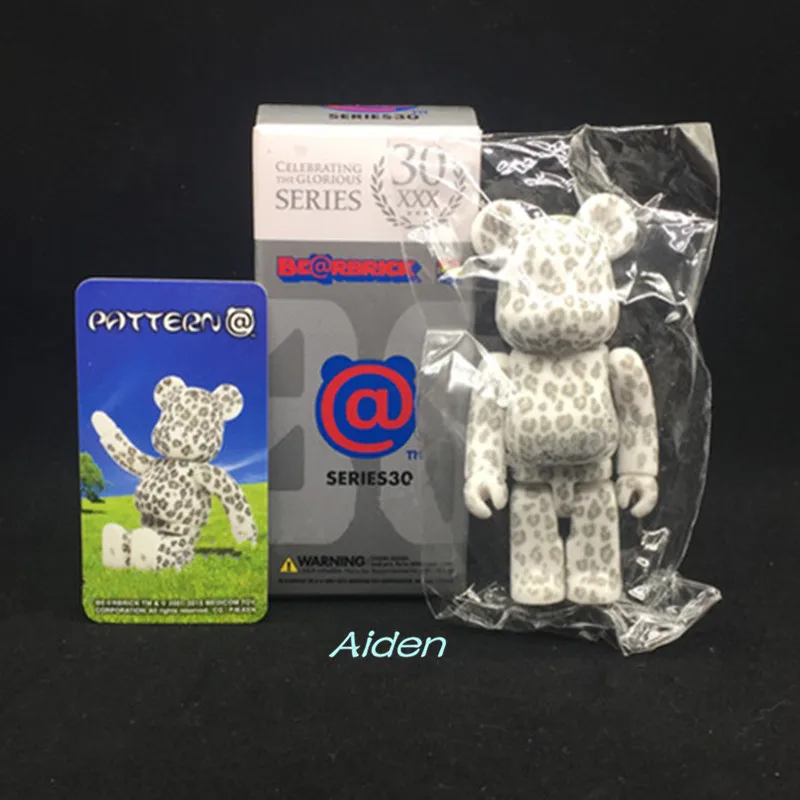 3" Bearbrick Gloomy Kaws BB Be@rbrick 100% BASIC Original Fake BASIC Pattern Street Art PVC Action Figure Model Toy BOX 7CM Z682
3" Bearbrick Gloomy Kaws BB Be@rbrick 100% BASIC Original Fake BASIC Pattern Street Art PVC Action Figure Model Toy BOX 7CM Z682