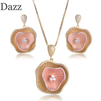 Dazz New Two Layers Lotus Leaf Shape Pendant Necklace Dangle Earring Set Rhinestones Copper Jewelry Sets Women Party Bijuterias
Dazz New Two Layers Lotus Leaf Shape Pendant Necklace Dangle Earring Set Rhinestones Copper Jewelry Sets Women Party Bijuterias