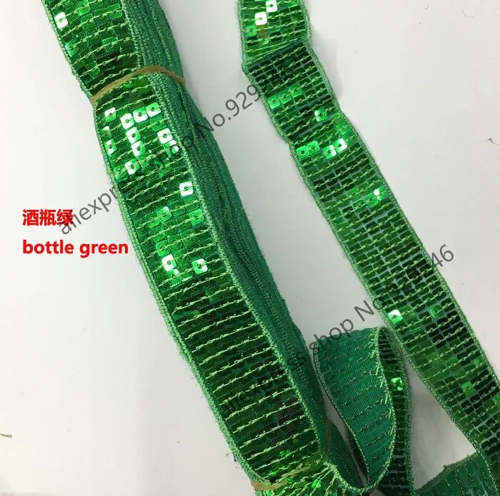 4yards/lot 5-rows bottle green square sequins ribbon lace for dancing costume stage garments bags embellishments
4yards/lot 5-rows bottle green square sequins ribbon lace for dancing costume stage garments bags embellishments