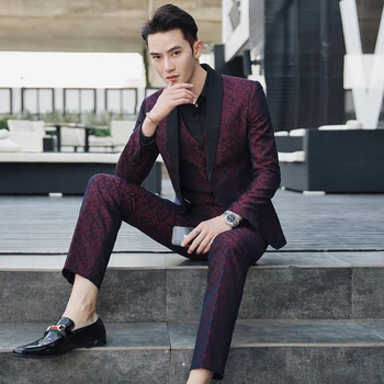 (Jacket + Pants + Vest) suit suit large size business casual chair studio wedding show dress men's floral suit three-piece suit
(Jacket + Pants + Vest) suit suit large size business casual chair studio wedding show dress men's floral suit three-piece suit