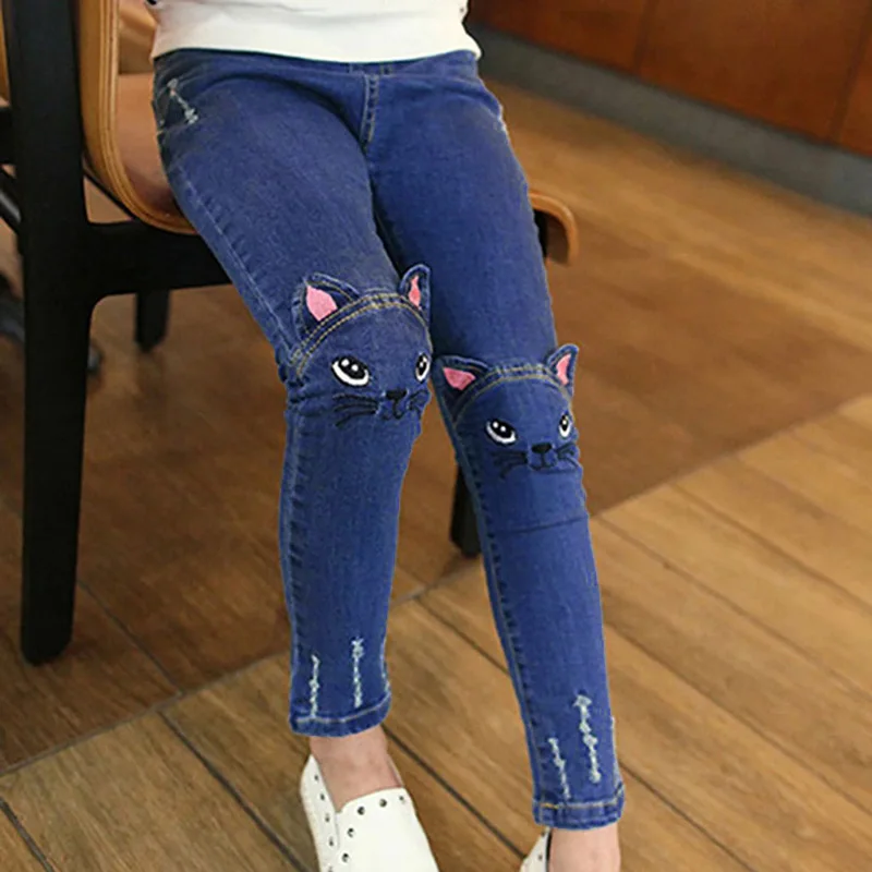PatPat Summer Spring and Autumn New Casual Kids Cute Cat Design Jeans Trousers For Girls Soft and Comfy Cotton Bottoms
PatPat Summer Spring and Autumn New Casual Kids Cute Cat Design Jeans Trousers For Girls Soft and Comfy Cotton Bottoms