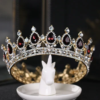Vintage Baroque Red Crystal Hair Jewelry Queen King Bride Tiara Crown Headdress Prom Women Wedding Hair Ornaments Accessories
Vintage Baroque Red Crystal Hair Jewelry Queen King Bride Tiara Crown Headdress Prom Women Wedding Hair Ornaments Accessories