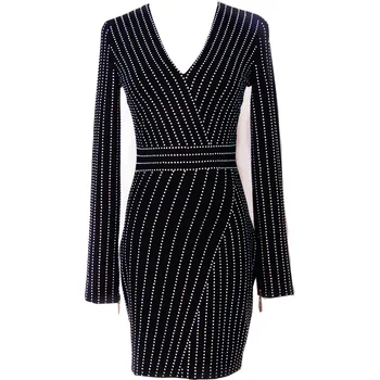 Classic Designing Elegant Women Sexy V-neck Bling Bling Long Sleeve Casual Beading Straight Party Dress S-XXL
Classic Designing Elegant Women Sexy V-neck Bling Bling Long Sleeve Casual Beading Straight Party Dress S-XXL