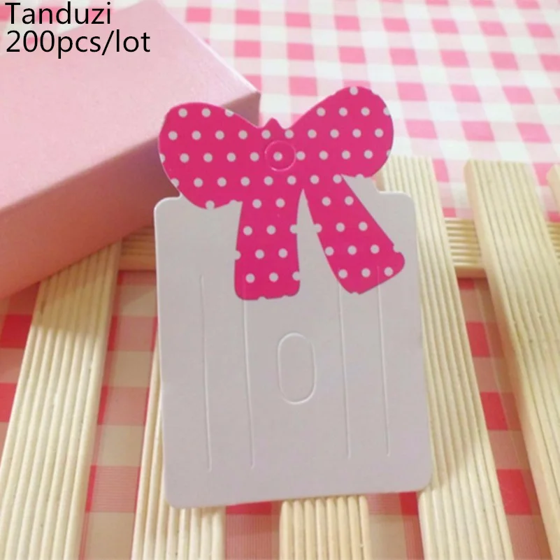 Tanduzi 200pcs Wholesale Red/Yellow Display Packaging Cards Bowknot Bow Heart Bear Clip Hairgrips Paper Display Cards Home Decor
Tanduzi 200pcs Wholesale Red/Yellow Display Packaging Cards Bowknot Bow Heart Bear Clip Hairgrips Paper Display Cards Home Decor