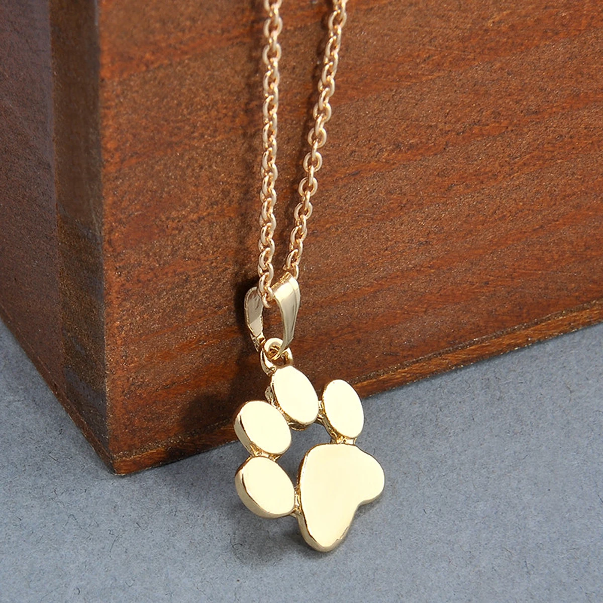 Fashion Tassut Cat and Dog Paw Print Choker Necklace Jewelry Women Animal Pendant Long Cute Footprints Statement Necklaces
Fashion Tassut Cat and Dog Paw Print Choker Necklace Jewelry Women Animal Pendant Long Cute Footprints Statement Necklaces